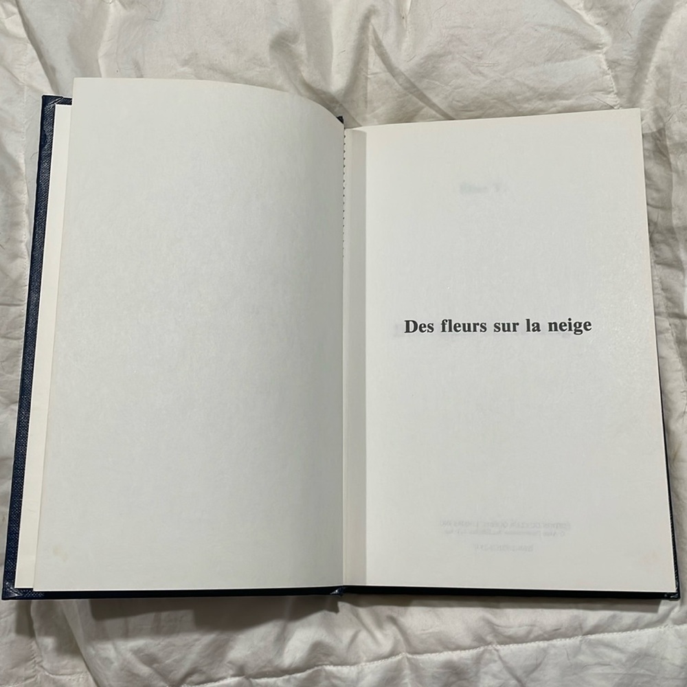 Des fleurs sur la neige book livre 2/20$ item